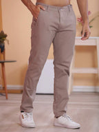 Calça Masculina em Sarja com Elastano Estilo Alfaiataria Esporte Fino Elegante com Bolsos Alta Durabilidade