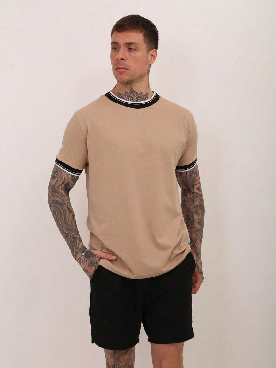 CAMISETA GUARNIÇÃO LISTRADA