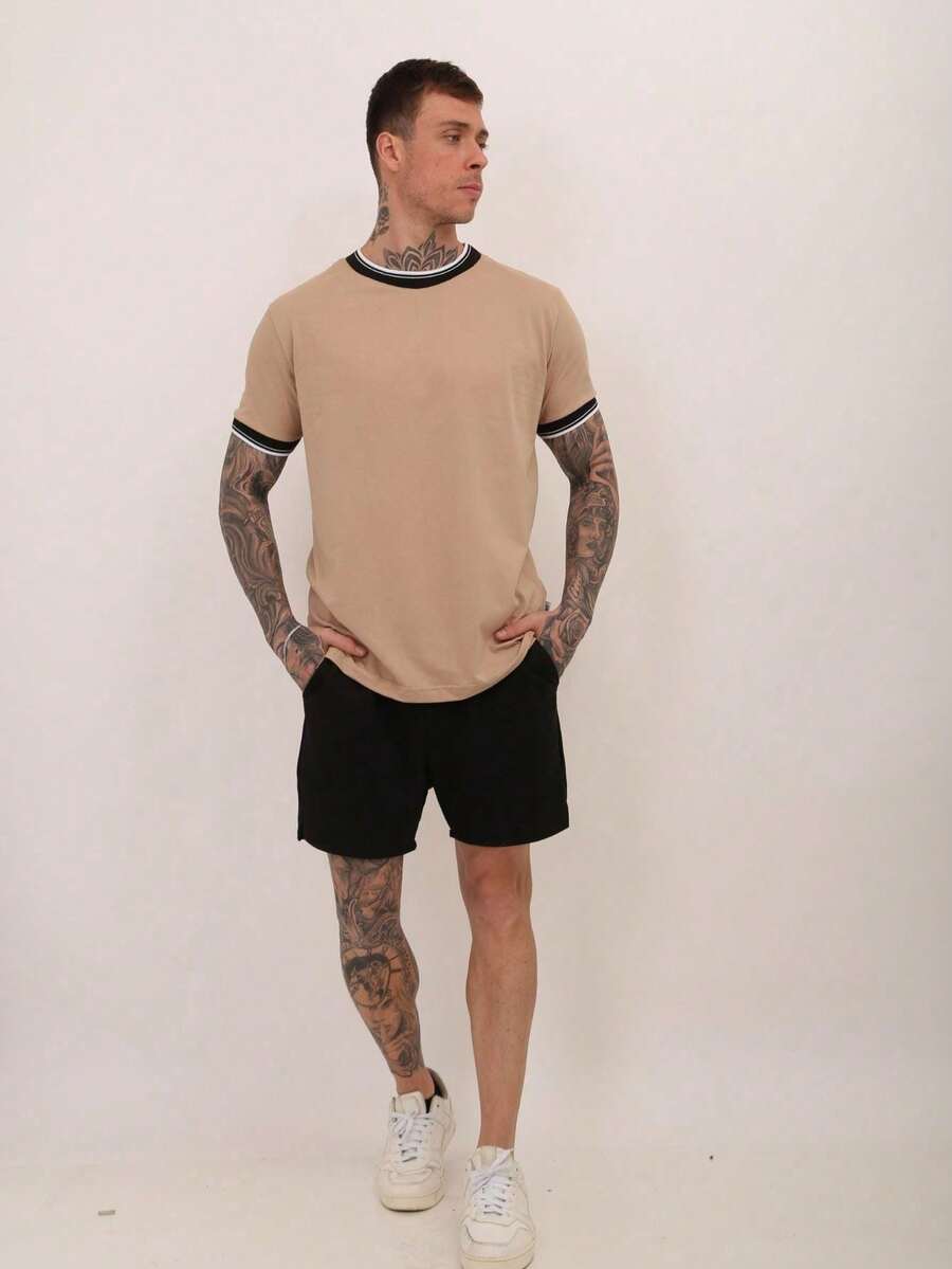 CAMISETA GUARNIÇÃO LISTRADA