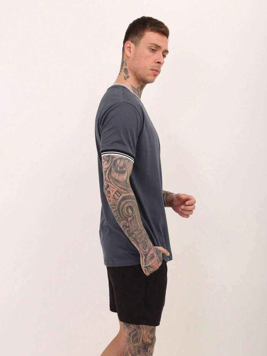 CAMISETA GUARNIÇÃO LISTRADA