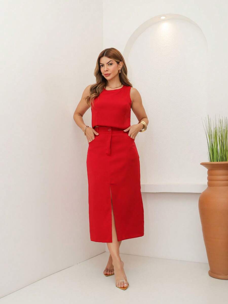 Conjunto Feminino Cropped e Saia Alfaiataria